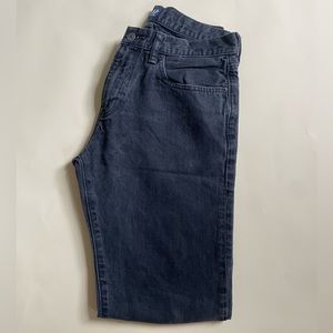 GAP: 31 X 30, Black, Distressed Straight Jeans